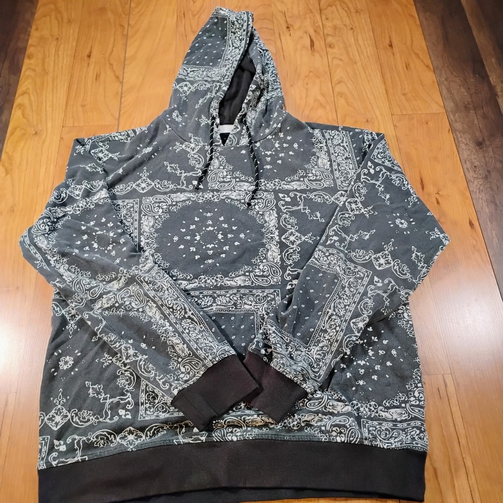 Edgar + Ash Men's Hoodie Medium Black Paisley Streetwear Bandana 90s Grunge